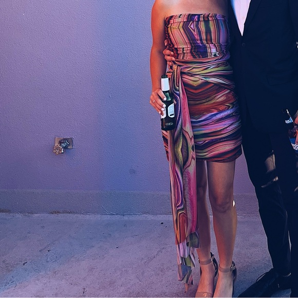 Nala Dress by Elliatt - Picture 4 of 9